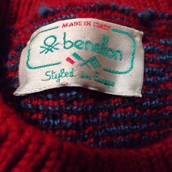 !! HOST PICK!! Benetton wool long sweater. Teal and raspberry color. Medium - Picture 3 of 5